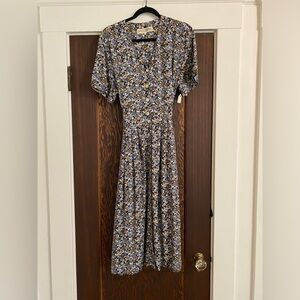 Vintage European La Rochelle Compagnie floral midi dress- Size S/M